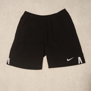 Nike DRI-FIT Black/White Men's Large Tennis Shorts.